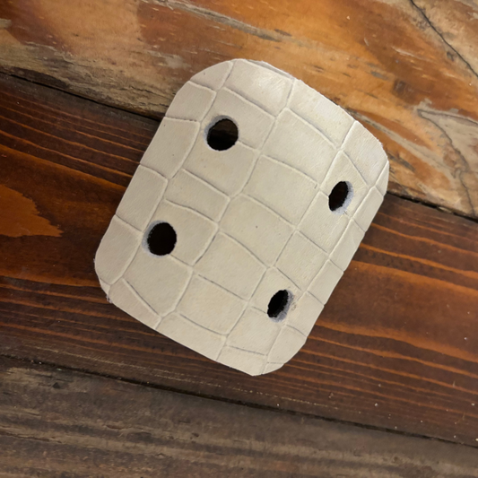 Leather-knitting-stick-holder-white