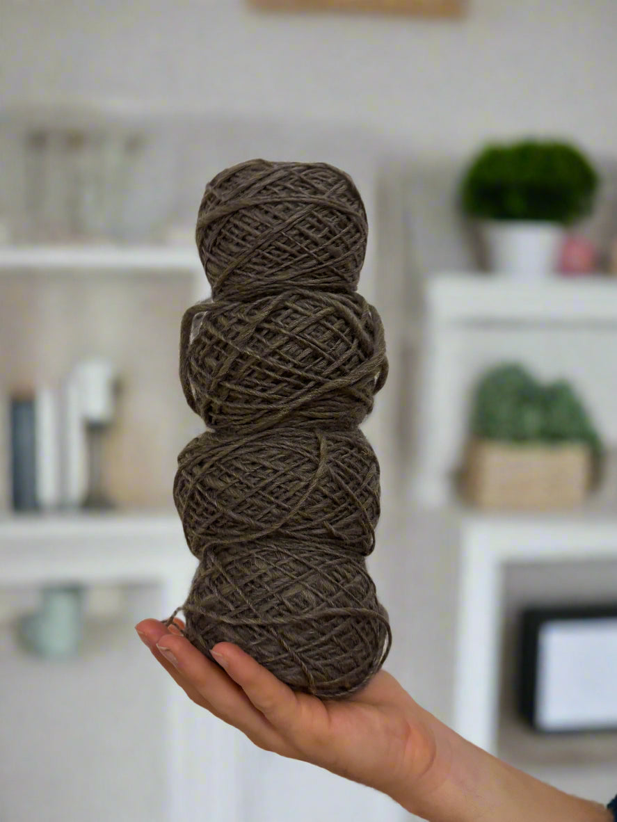 handspun-llama-gray-villama-pack