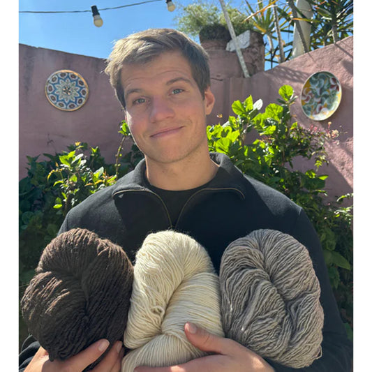 Artisaani Villalanka, Käsinkehrätty 100% Virgin wool