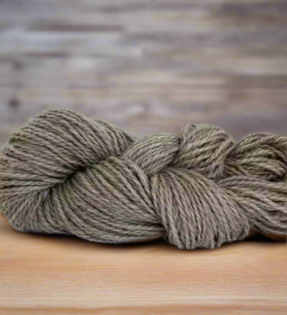 patagonia-merino-villama-wool-gray