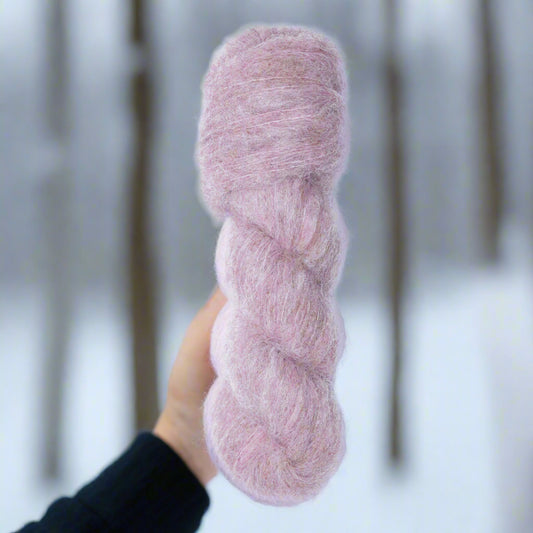 Alpaca-uni-villama-yarn-fingering