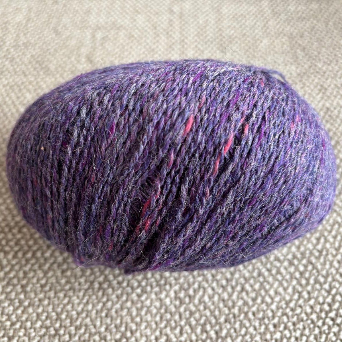 Inca Alpaca Tweed Yarn – 100% Alpaca, Worsted Weight- violet - villama